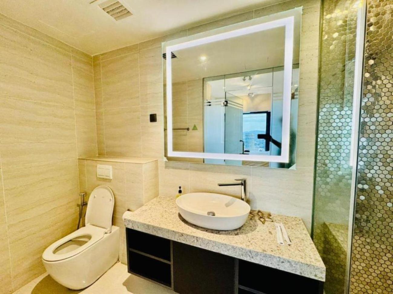 Star Residence Klcc By Sky Pool 쿠알라룸푸르 외부 사진