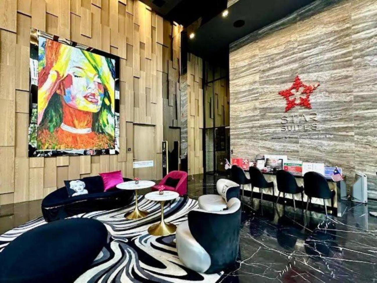 Star Residence Klcc By Sky Pool 쿠알라룸푸르 외부 사진